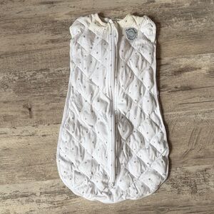 Dreamland baby weighted sleepsack swaddle 0-6month